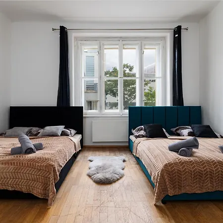 Διαμέρισμα Aurora Estate Elegance *