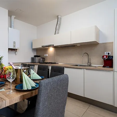 Aurora Estate Elegance Appartement Praag